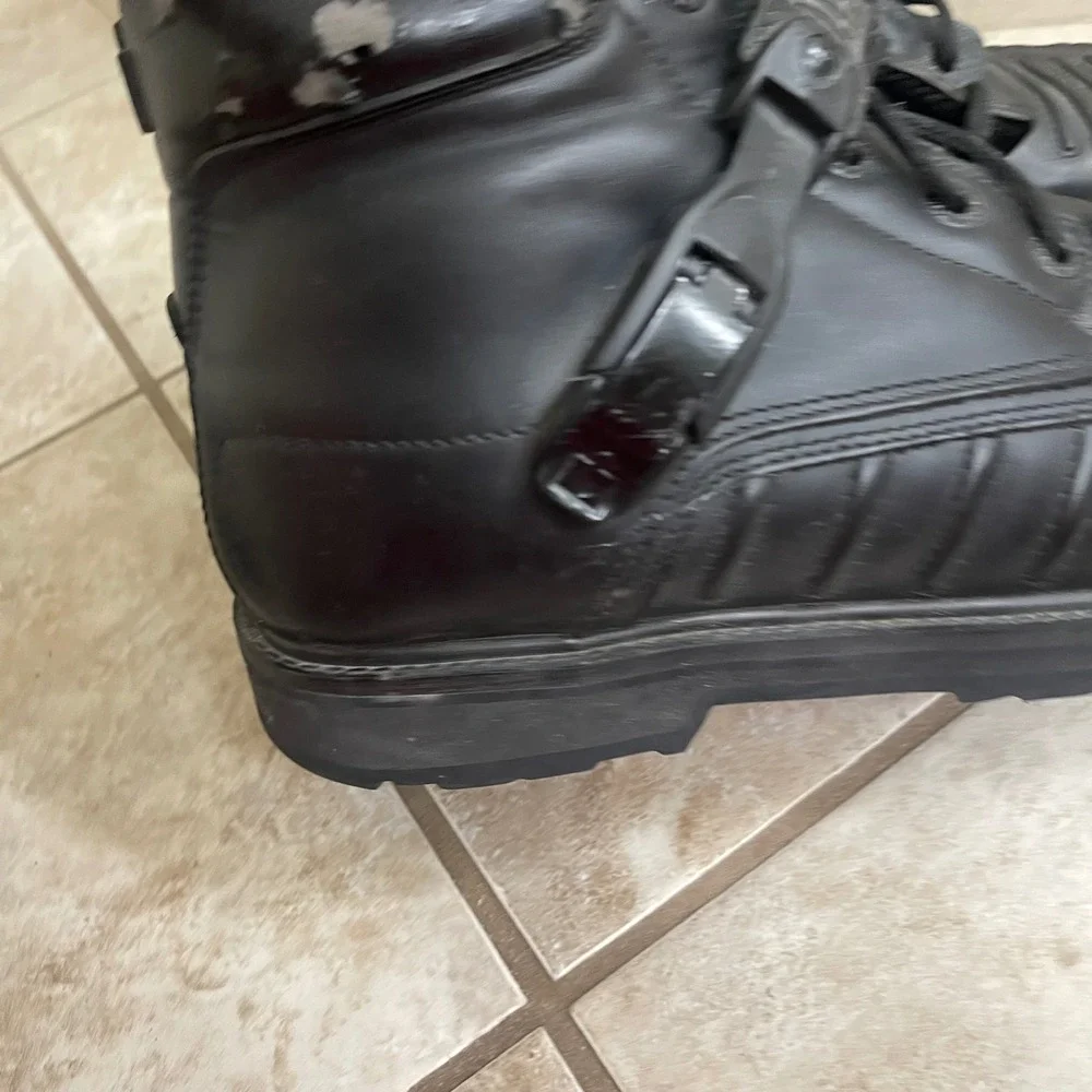 Icon Superduty Mens Black Leather Motorcycle Riding Boots size 12 Biker FLAWS!